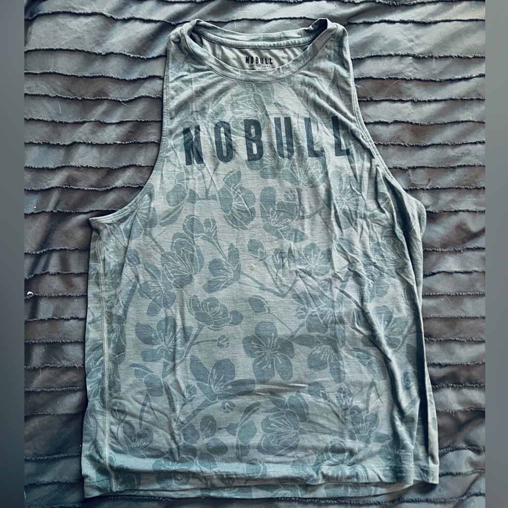 NOBULL high neck floral tank